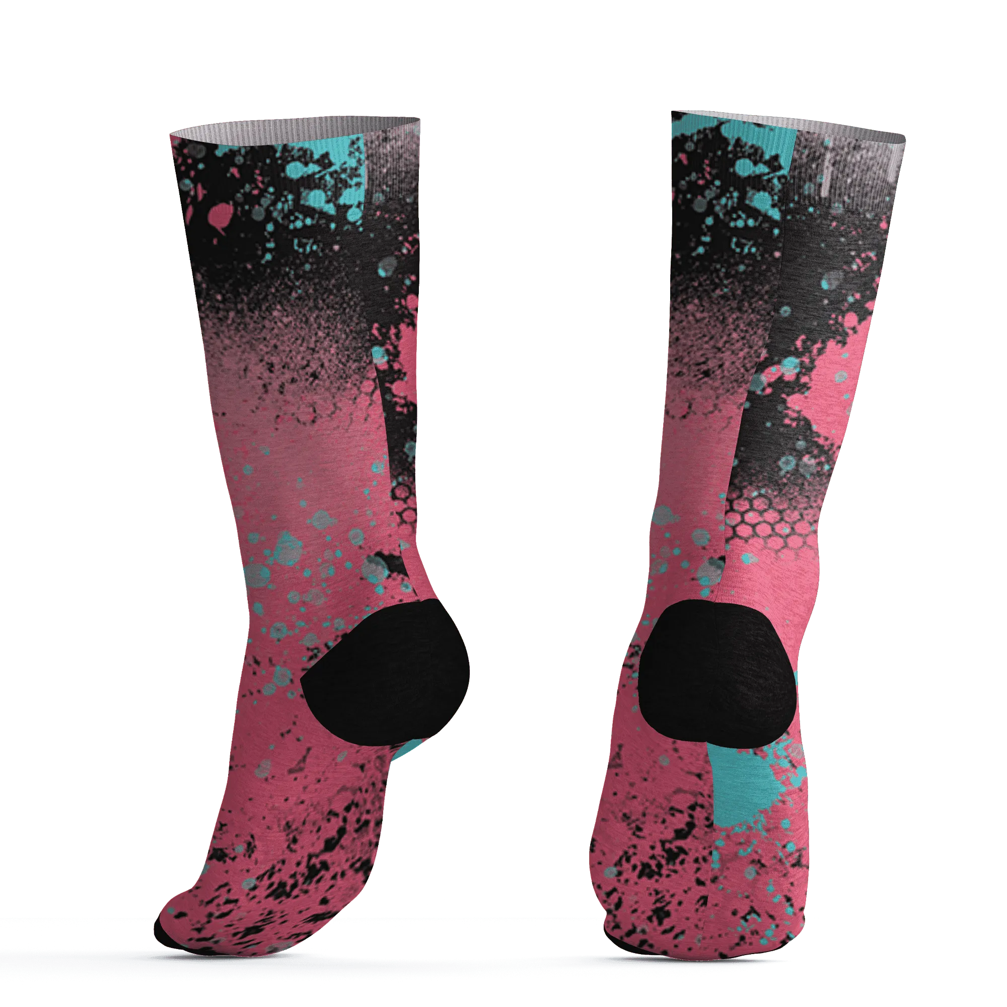 VaporMax-Plus-South-Beach-Socks-Match-23-Painted-Graffiti