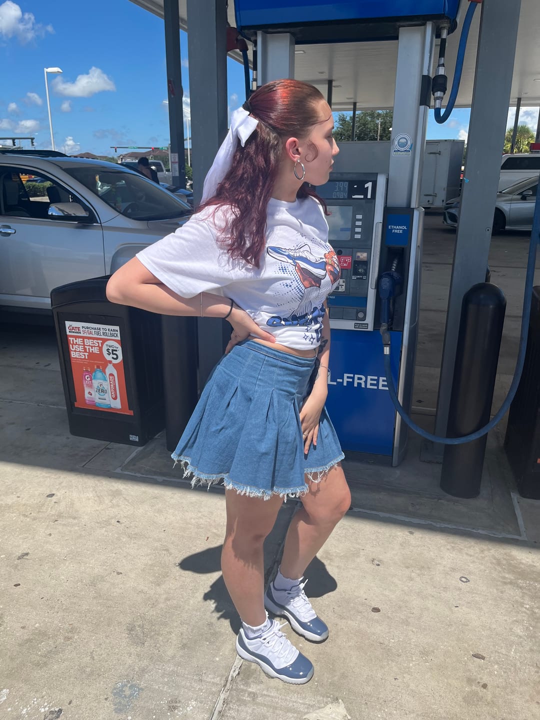 NastyJamz Low Diffused Blue 11s Blue White Black Tee Match Sneaker Girl Nail