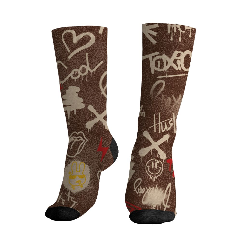 AM-1-Poly-Donkeyy-Kongg-NastyJamz-Socks-Match-Graffiti-King-All-Over-Print-Doodle-Style
