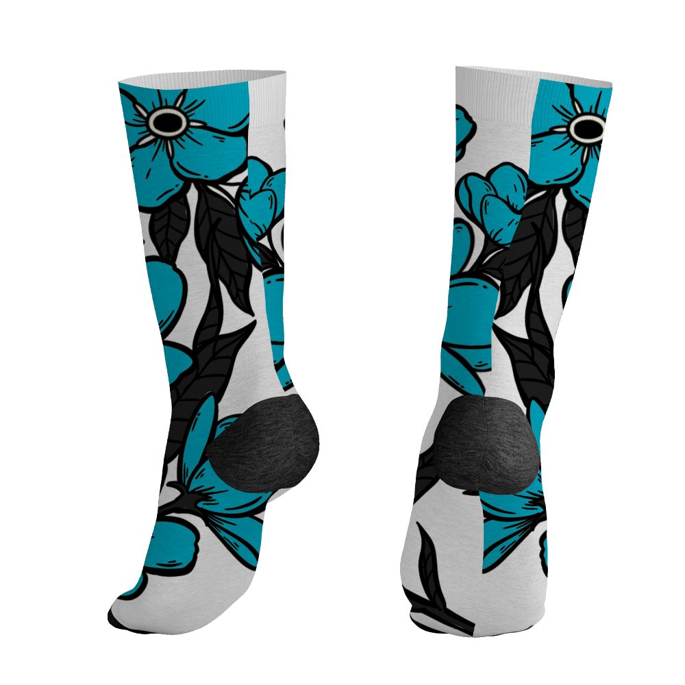 Dunk-Low-N7-NastyJamz-Socks-Match-Forget-Me-Not-All-Over-Print
