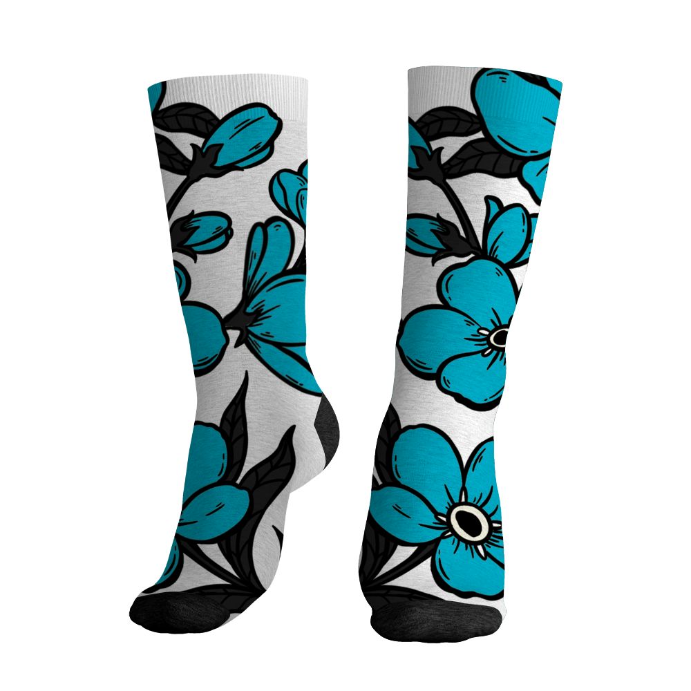 Dunk-Low-N7-NastyJamz-Socks-Match-Forget-Me-Not-All-Over-Print