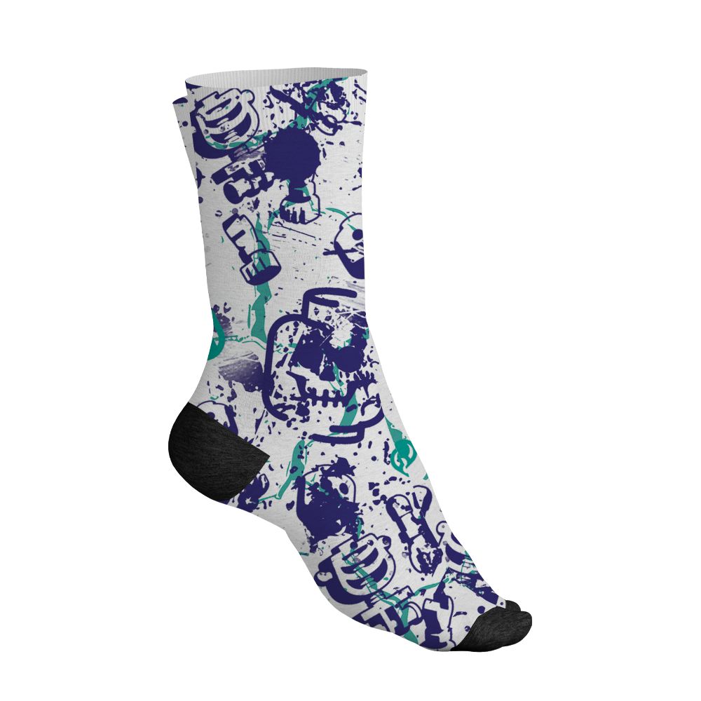 Grape-5s-NastyJamz-Socks-Match-Glowing-Heart-Inside-All-Over-Print