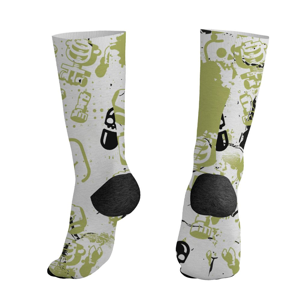 Luminous-Green-5s-NastyJamz-Socks-Match-Glowing-Heart-Inside-All-Over-Print