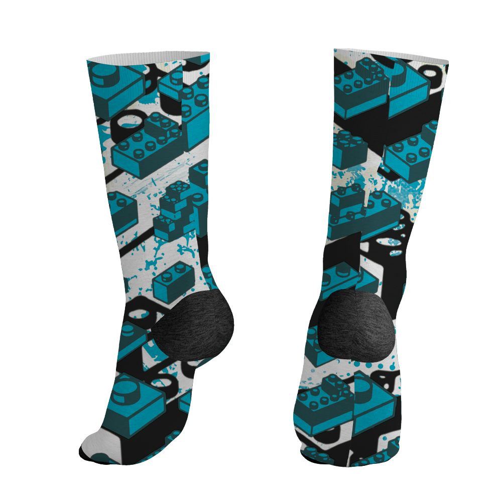 Dunk-Low-N7-NastyJamz-Socks-Match-Not-Broken-Toy-All-Over-Print