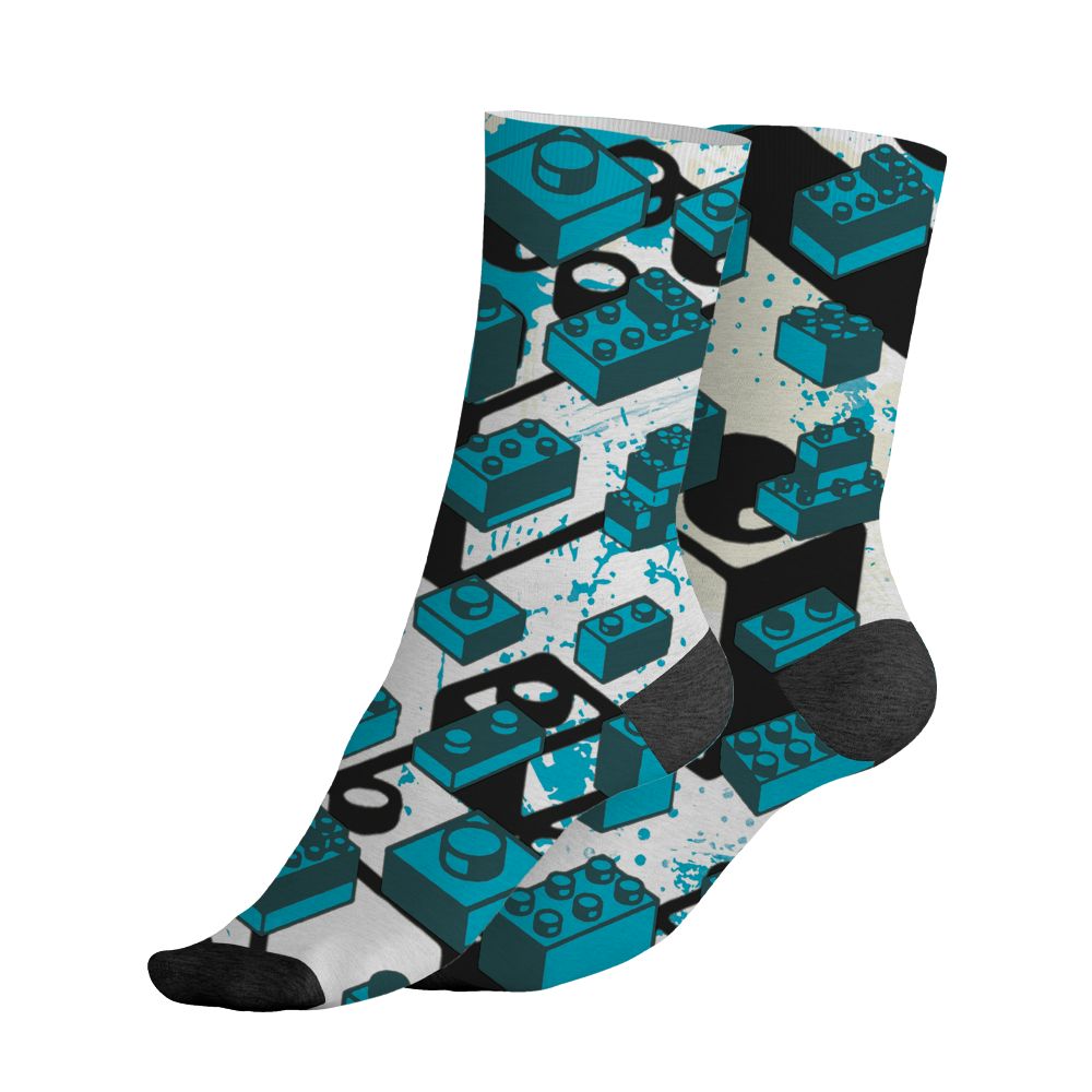 Dunk-Low-N7-NastyJamz-Socks-Match-Not-Broken-Toy-All-Over-Print