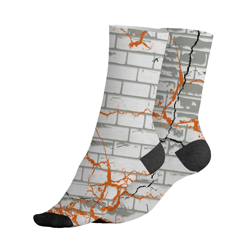 AM-95-OG-Bright-Mandarin-NastyJamz-Socks-Match-Hard-Times-3D-All-Over-Print