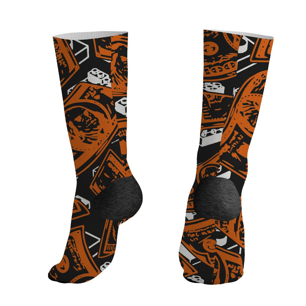 AJ 1 Shattered Backboard.NastyJamz Socks Match.Match My Energy Toy 3D