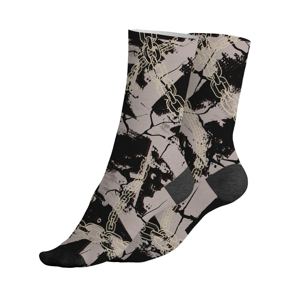 While-You-Were-Sleeping-4s-NastyJamz-Socks-Match-BER-Break-Chain-All-Over-Print