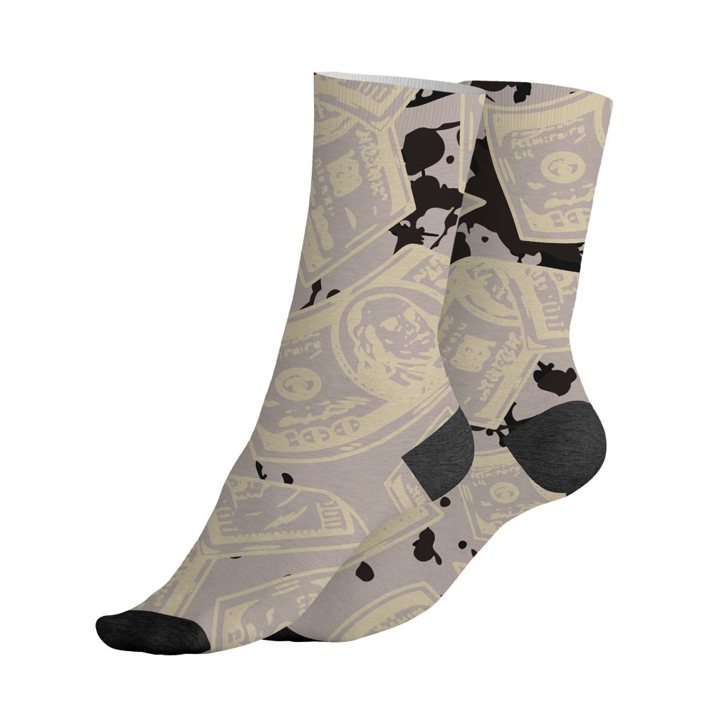 While-You-Were-Sleeping-4s-NastyJamz-Socks-Match-Easy-Money-All-Over-Print
