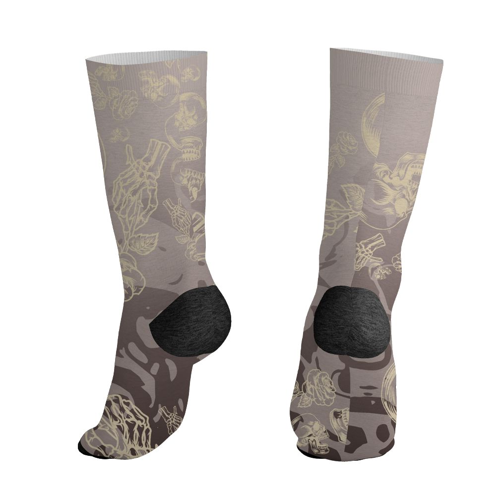 While-You-Were-Sleeping-4s-NastyJamz-Socks-Match-Skulls-Pattern-All-Over-Print