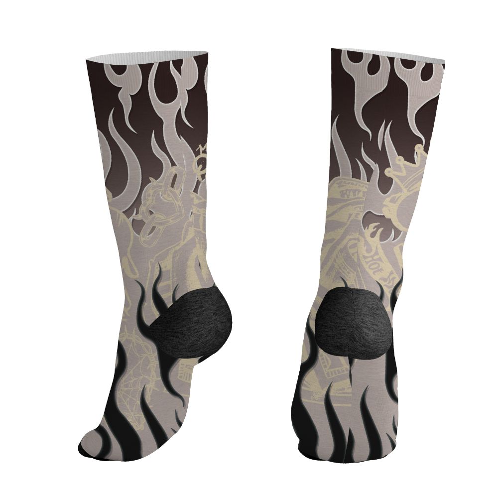 While-You-Were-Sleeping-4s-NastyJamz-Socks-Match-Sassy-Classy-All-Over-Print