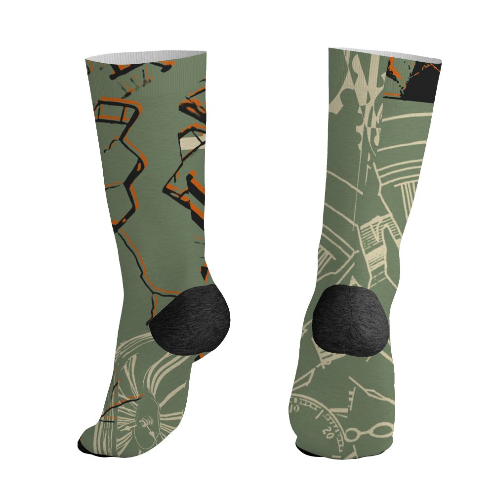 Undefeated-4s-NastyJamz-Socks-Match-Pattern-Broken-Time-All-Over-Print