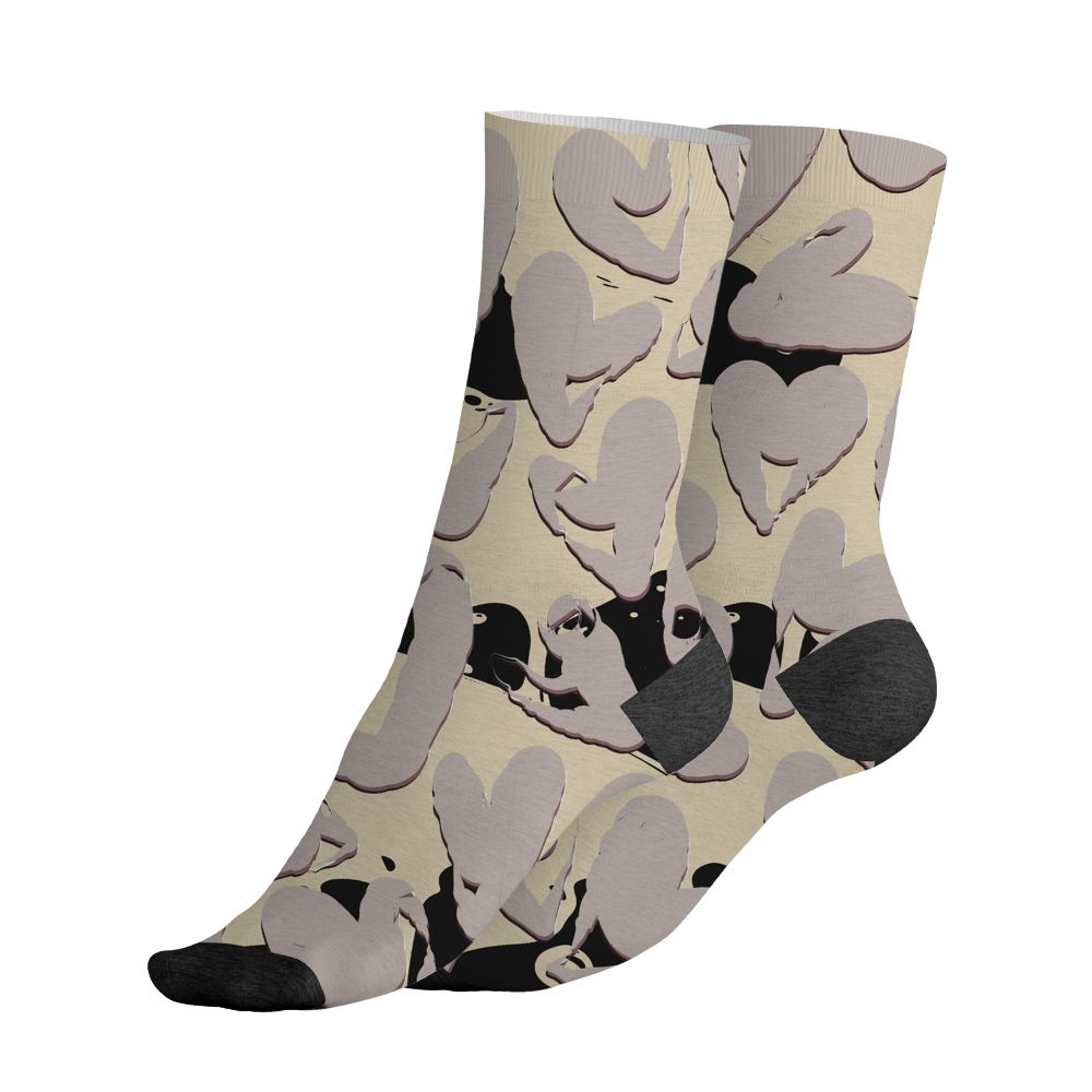 While-You-Were-Sleeping-4s-NastyJamz-Socks-Match-Heart-Flow