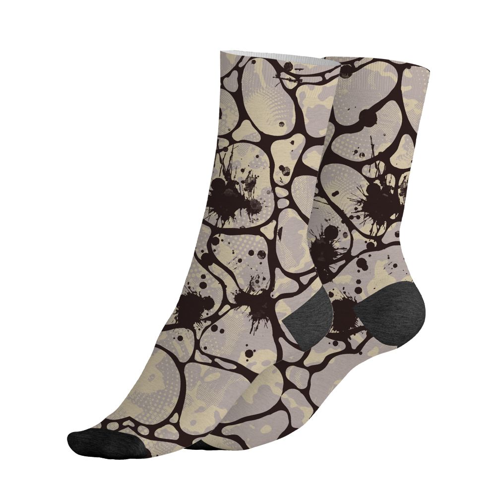 While-You-Were-Sleeping-4s-NastyJamz-Socks-Match-Paranoia-Money-Ber-All-Over-Print