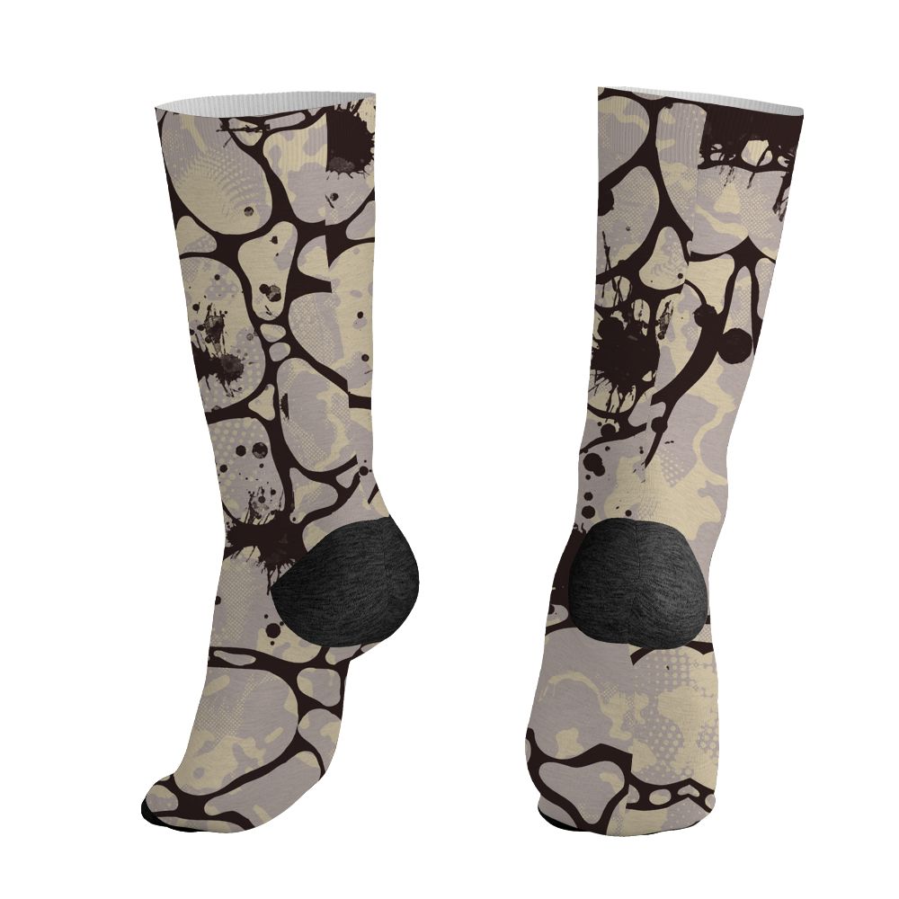 While-You-Were-Sleeping-4s-NastyJamz-Socks-Match-Paranoia-Money-Ber-All-Over-Print