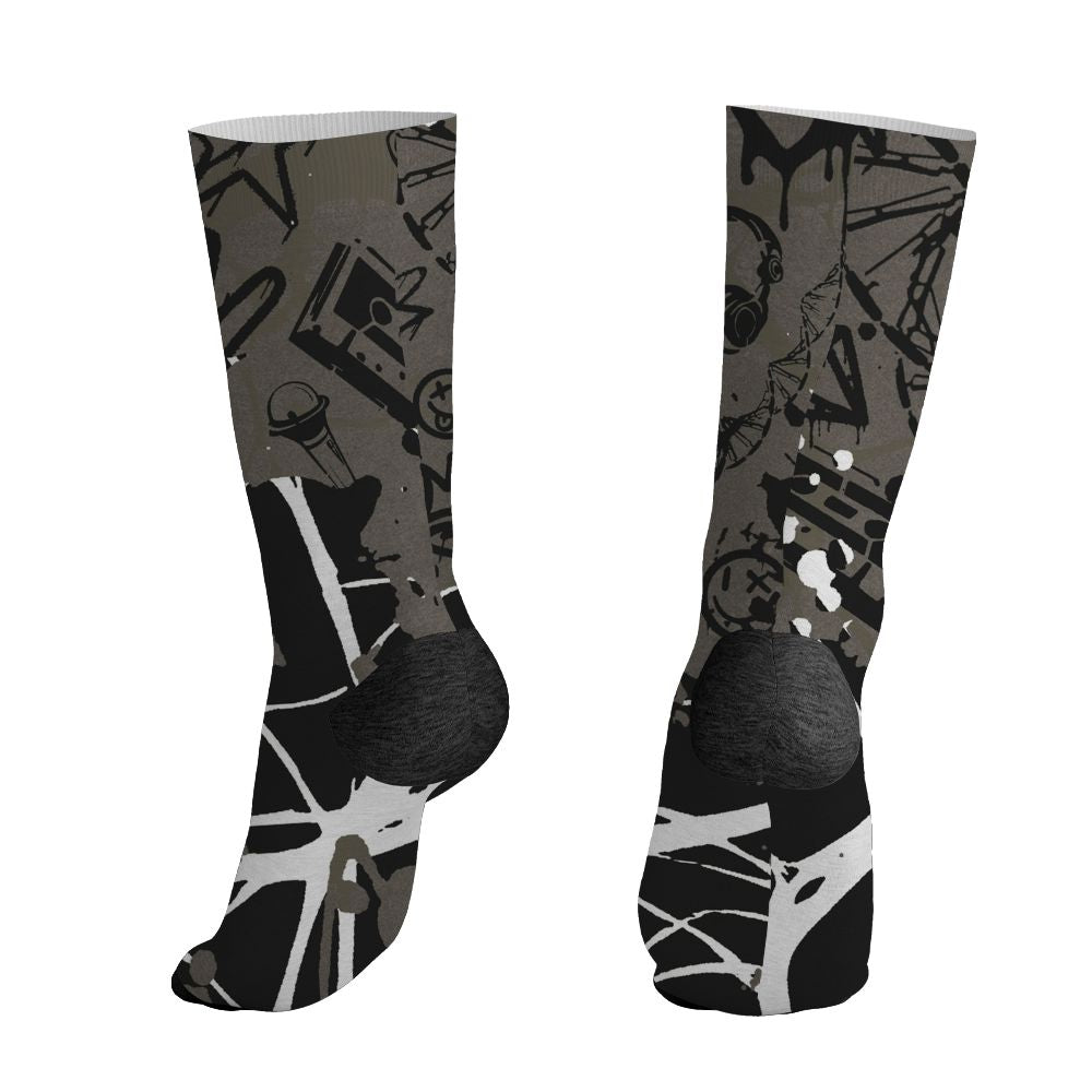 Cave-Stone-4s-NastyJamz-Socks-Match-Pattern-Dna-Graffiti-All-Over-Print