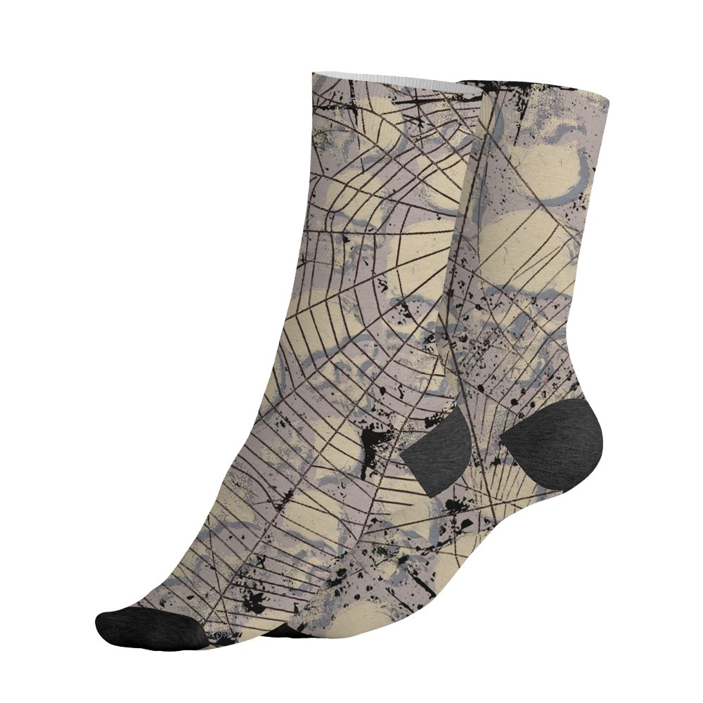 While-You-Were-Sleeping-4s-NastyJamz-Socks-Match-We-Are-Venin-All-Over-Print