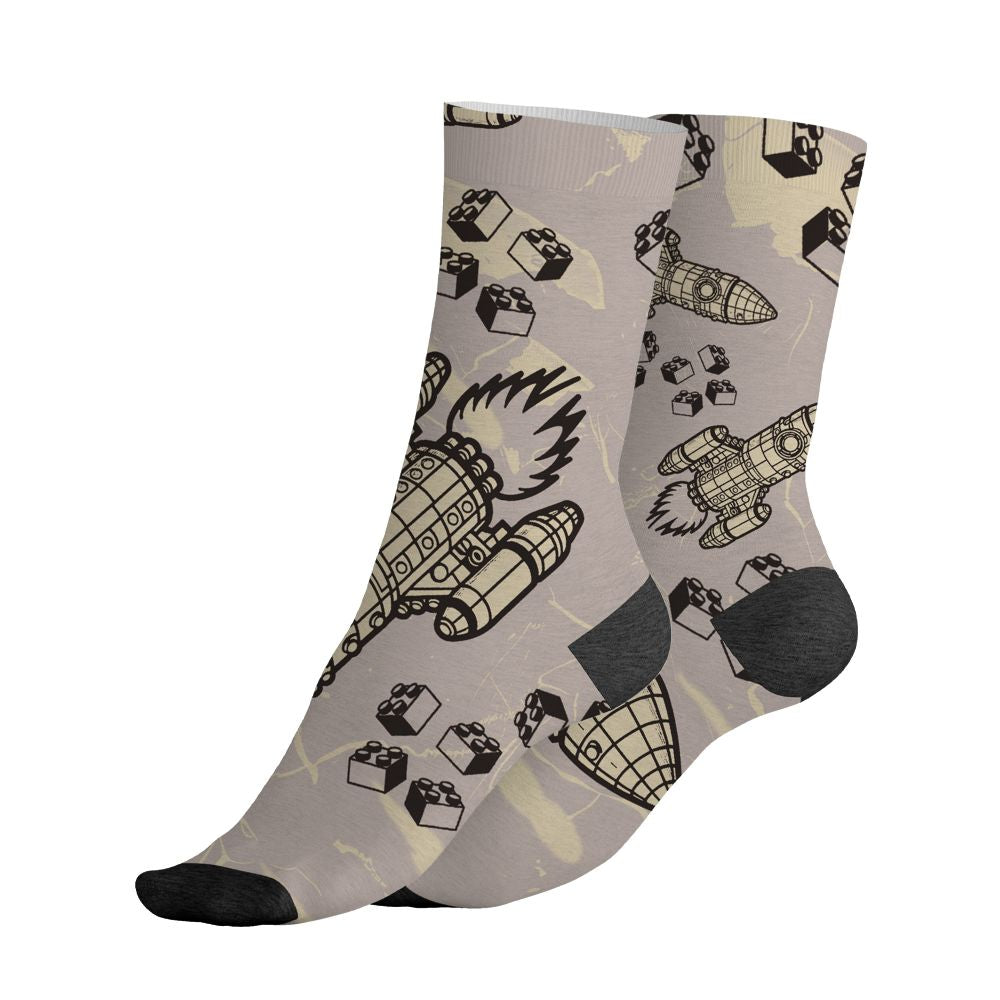 While-You-Were-Sleeping-4s-NastyJamz-Socks-Match-Born-To-Stand-Out-All-Over-Print