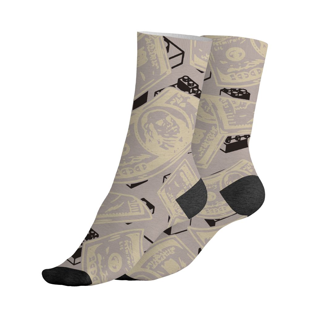 While-You-Were-Sleeping-4s-NastyJamz-Socks-Match-Match-My-Energy-Toy-All-Over-Print