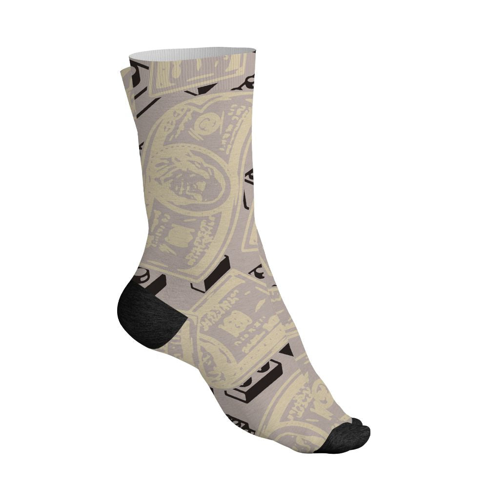 While-You-Were-Sleeping-4s-NastyJamz-Socks-Match-Match-My-Energy-Toy-All-Over-Print