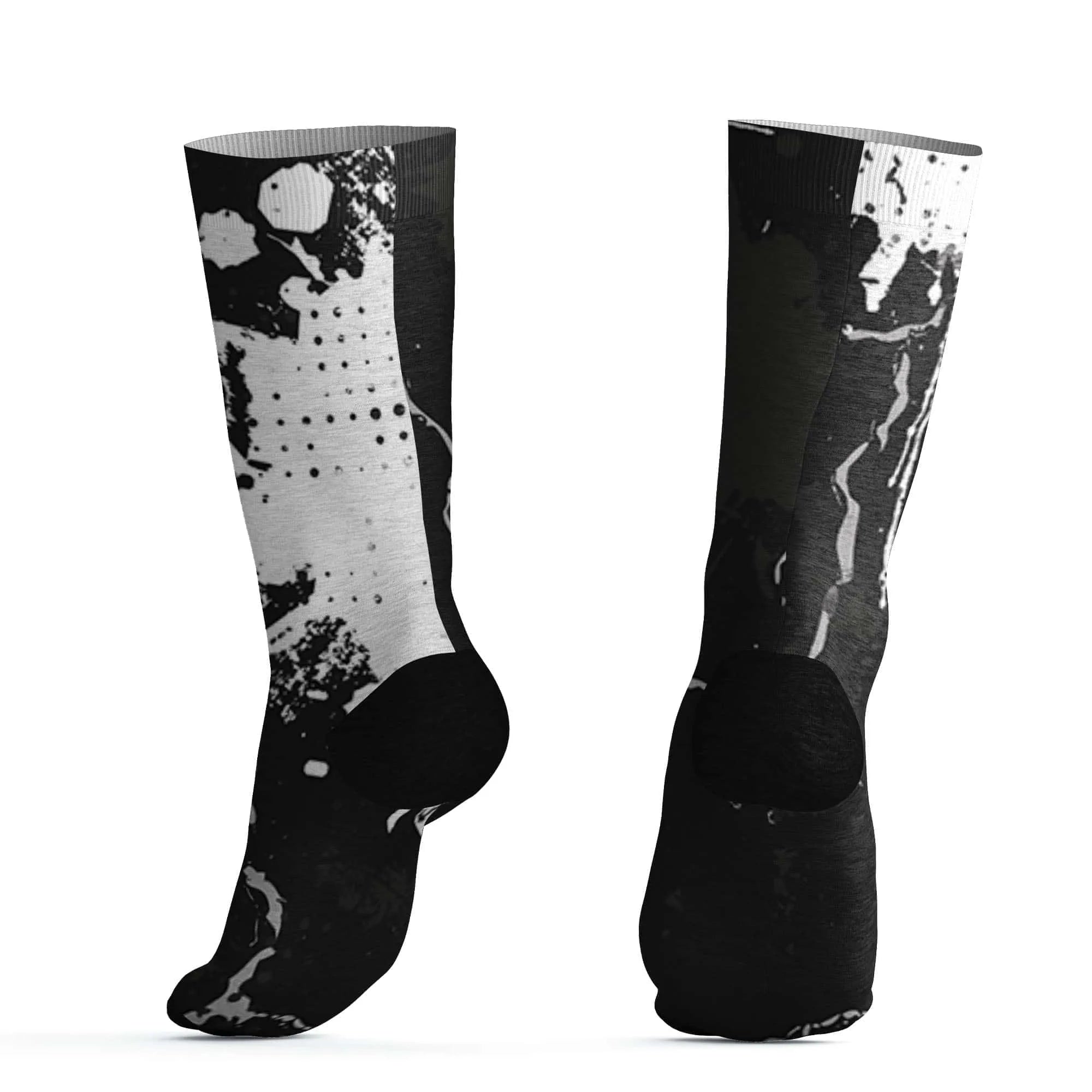 White-Thunder-4s-Socks-Match-Hustle-Move-In-Silence-3D