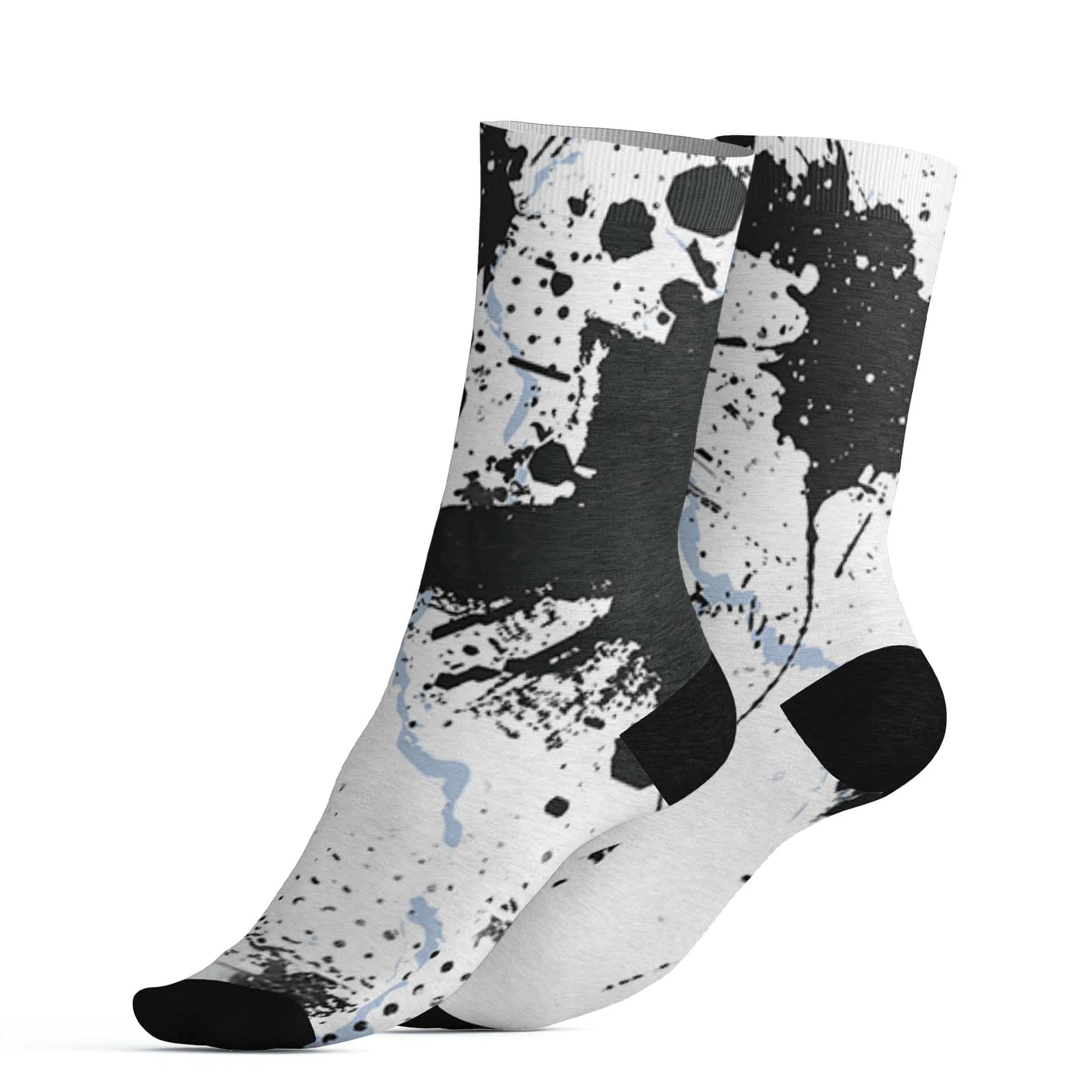 Reverse-Oreo-6s-Socks-Match-Hustle-Move-In-Silence-3D