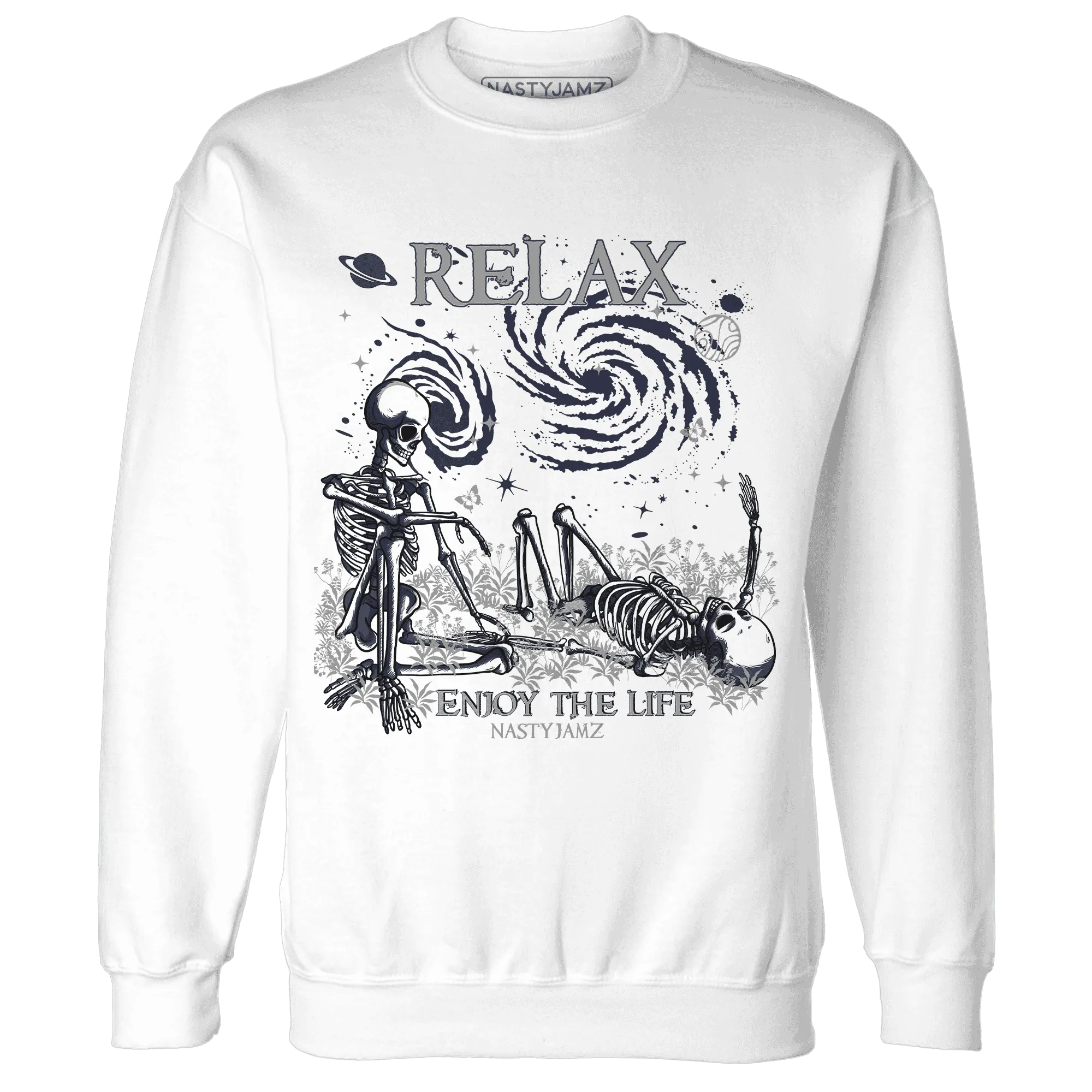 VaporMax-Plus-Midnight-Navy-White-Metallic-Silver-Sweatshirt-Match-Relax