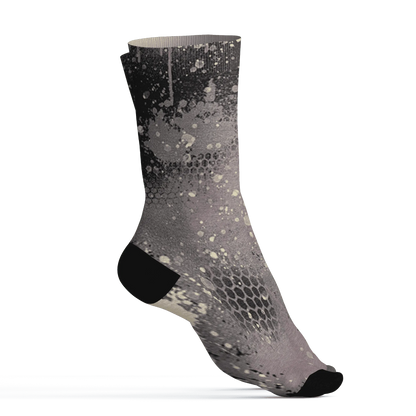 Black-Violet-Ore-3s-Socks-Match-23-Painted-Graffiti