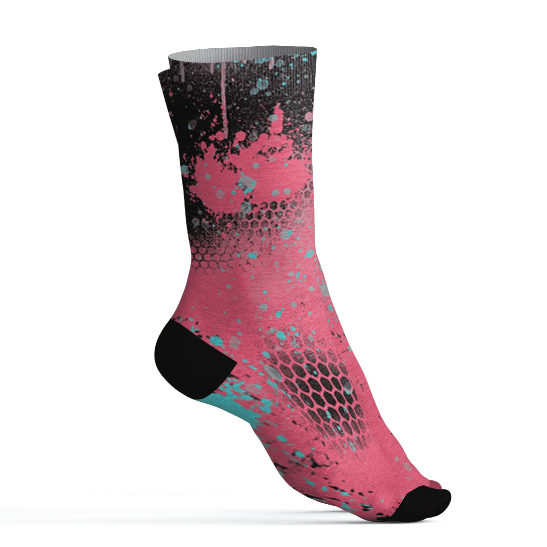 VaporMax-Plus-South-Beach-Socks-Match-23-Painted-Graffiti