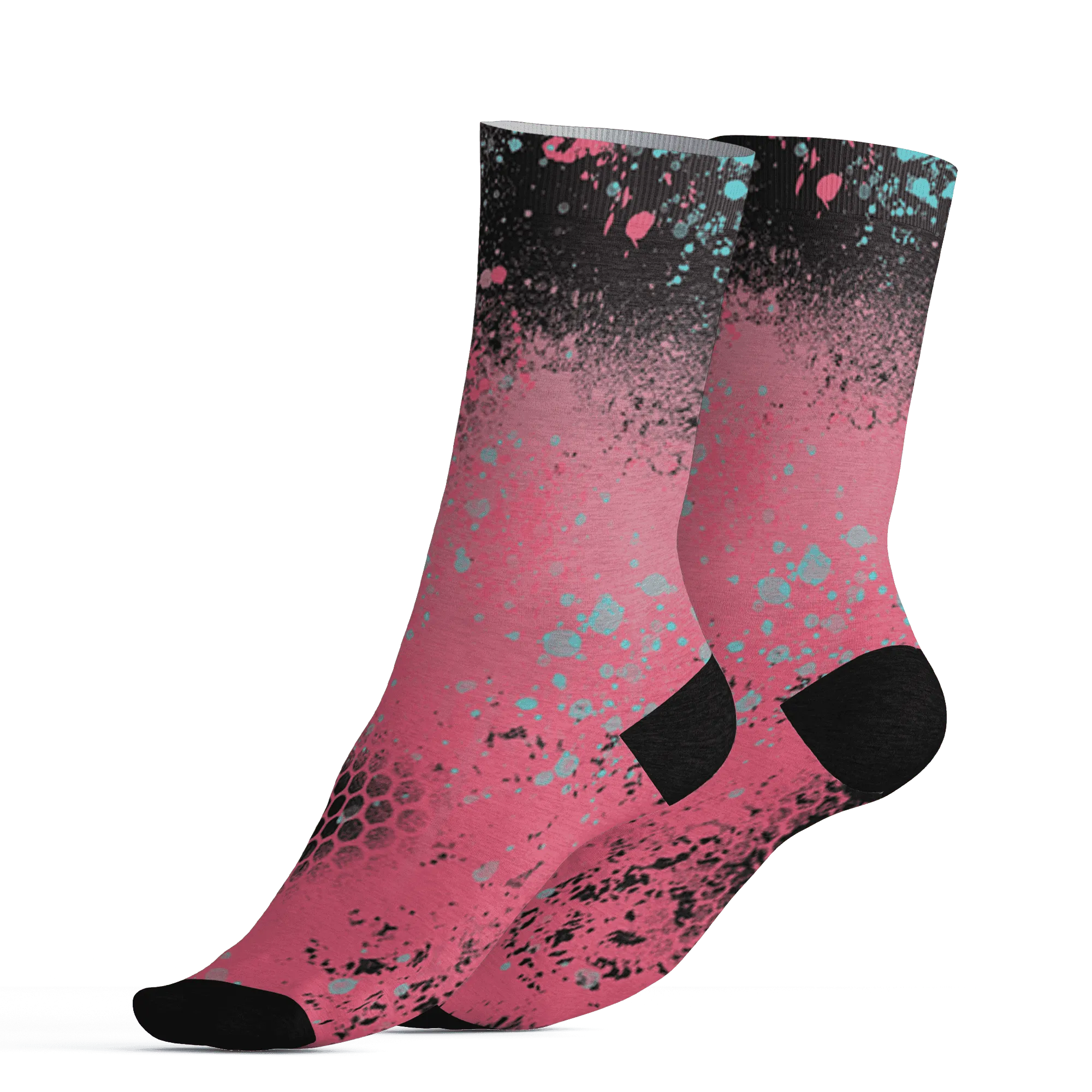 VaporMax-Plus-South-Beach-Socks-Match-23-Painted-Graffiti