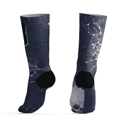 VaporMax-Plus-Midnight-Navy-White-Metallic-Silver-NastyJamz-Socks-Match-23-Sneaker-3D