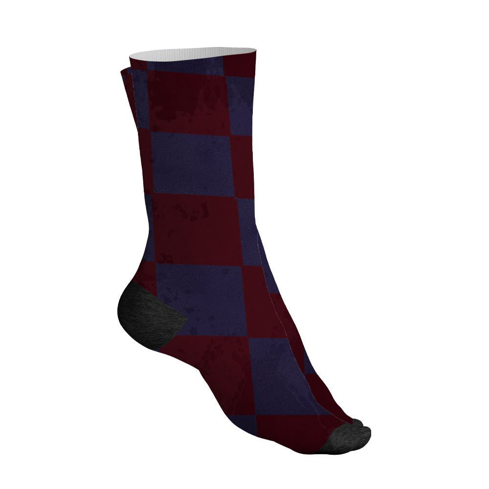 Dunk-Low-Plum-Purple-Red-NastyJamz-Socks-Match-Black-Queen-All-Over-Print