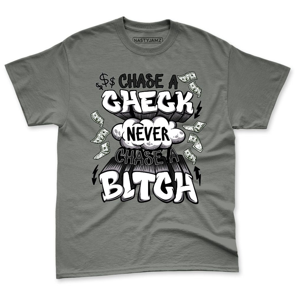 SB-Dunk-Dark-Smoke-Grey-NastyJamz-Premium-T-Shirt-Match-Chase-A-Check