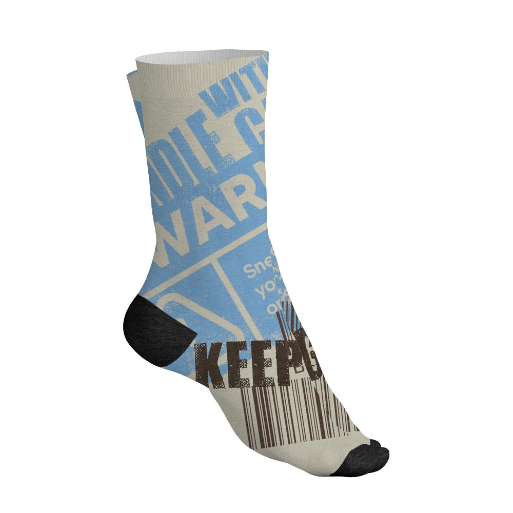 TVSC-Zoom-Field-Jaxx-Leche-Blue-NastyJamz-Socks-Match-Sneaker-Addict-All-Over-Print-Warning