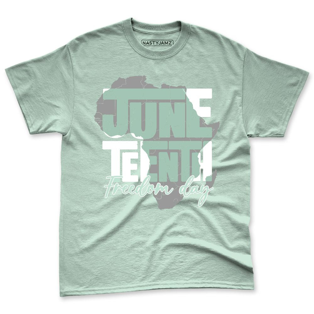 Low-Igloo-11s-NastyJamz-Premium-T-Shirt-Match-Day-Of-Freedom