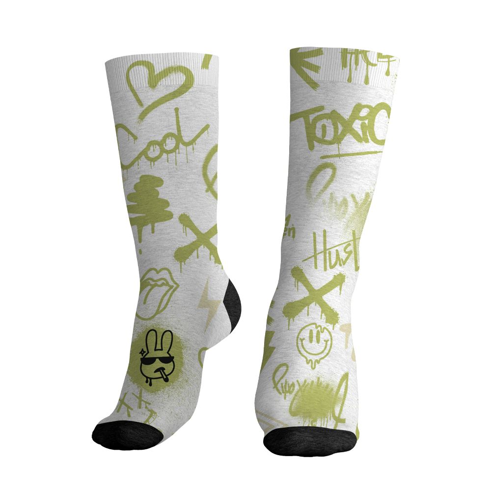 Luminous-Green-5s-NastyJamz-Socks-Match-Graffiti-King-All-Over-Print-Doodle-Style