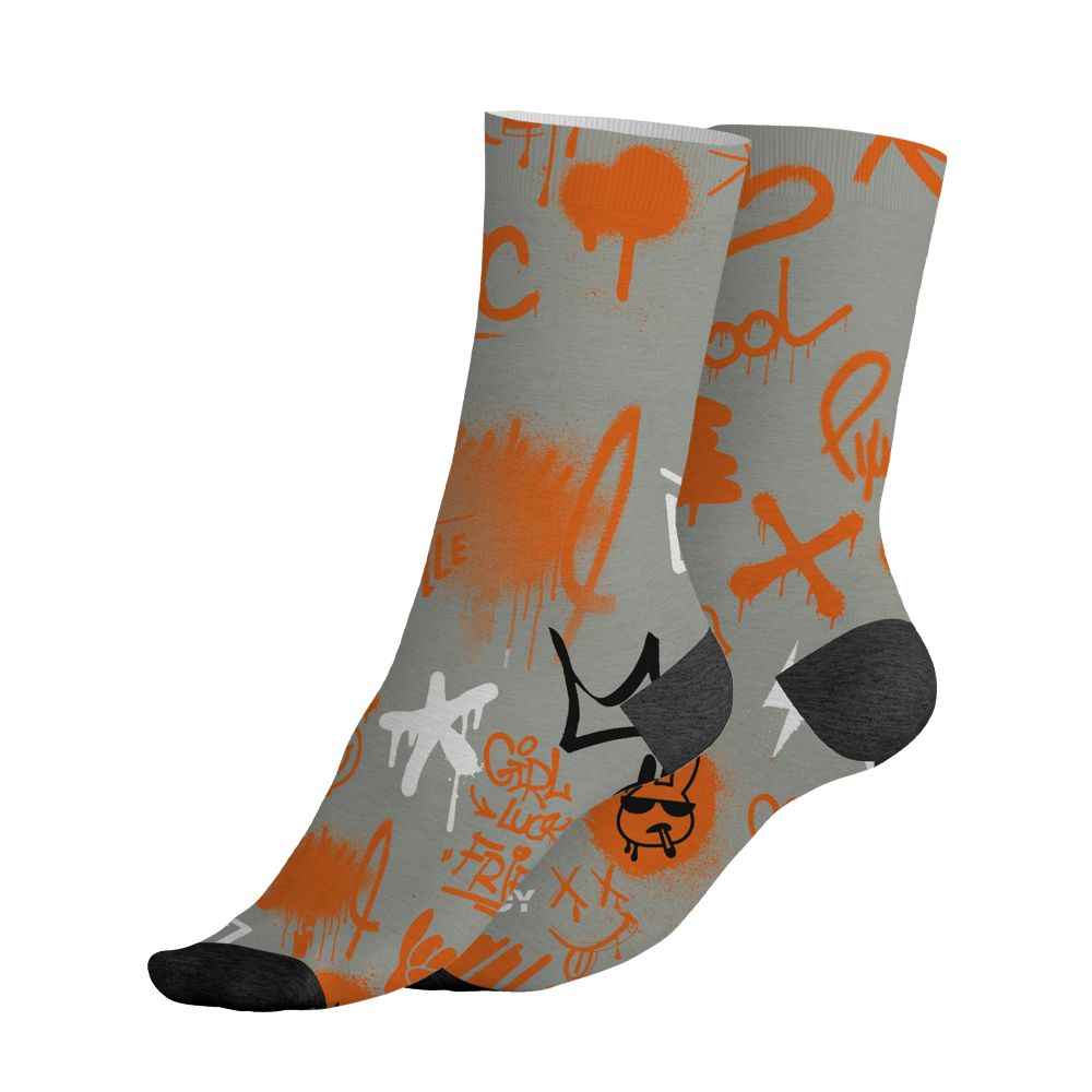 AM-95-OG-Bright-Mandarin-NastyJamz-Socks-Match-Graffiti-King-All-Over-Print-Doodle-Style