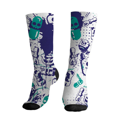 Grape-5s-NastyJamz-Socks-Match-Glowing-Heart-Inside-All-Over-Print