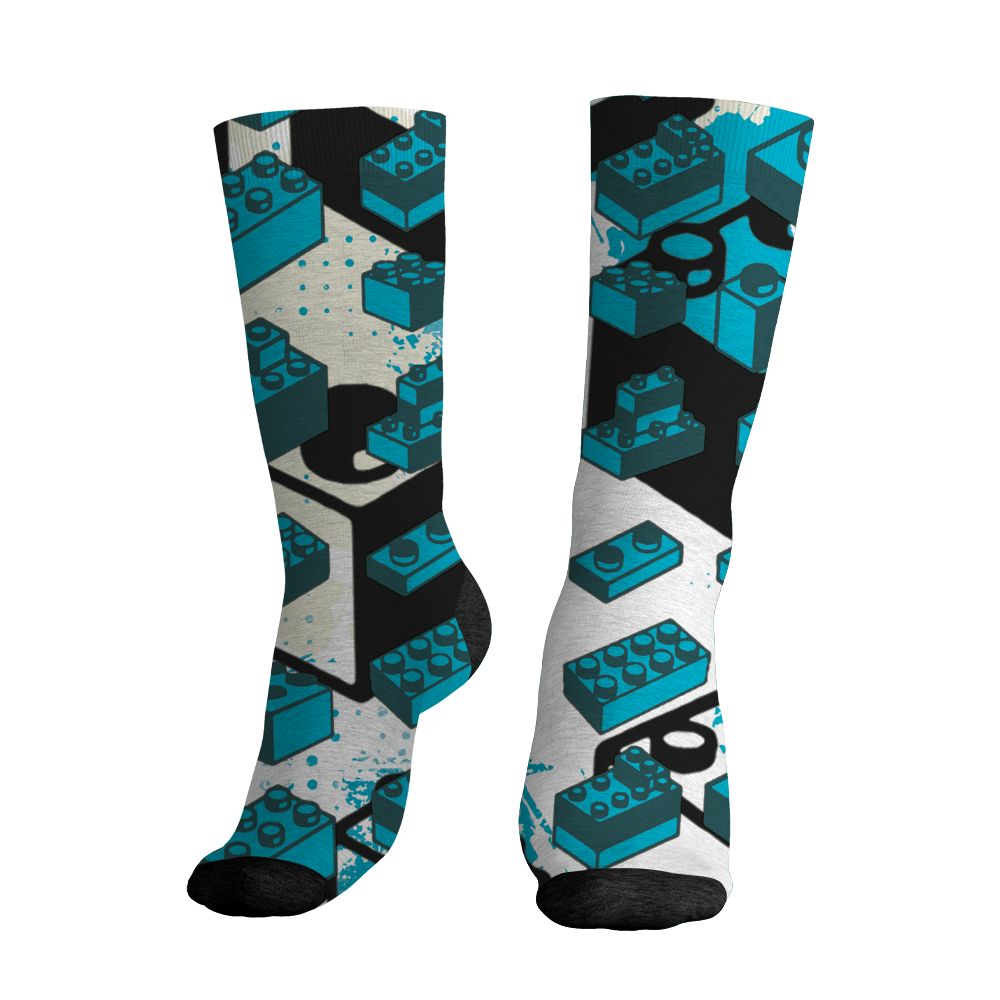 Dunk-Low-N7-NastyJamz-Socks-Match-Not-Broken-Toy-All-Over-Print