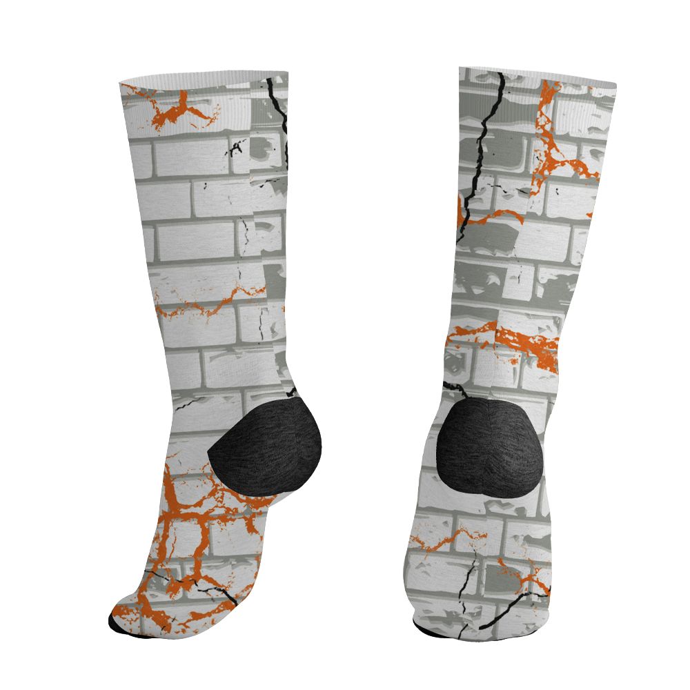 AM-95-OG-Bright-Mandarin-NastyJamz-Socks-Match-Hard-Times-3D-All-Over-Print