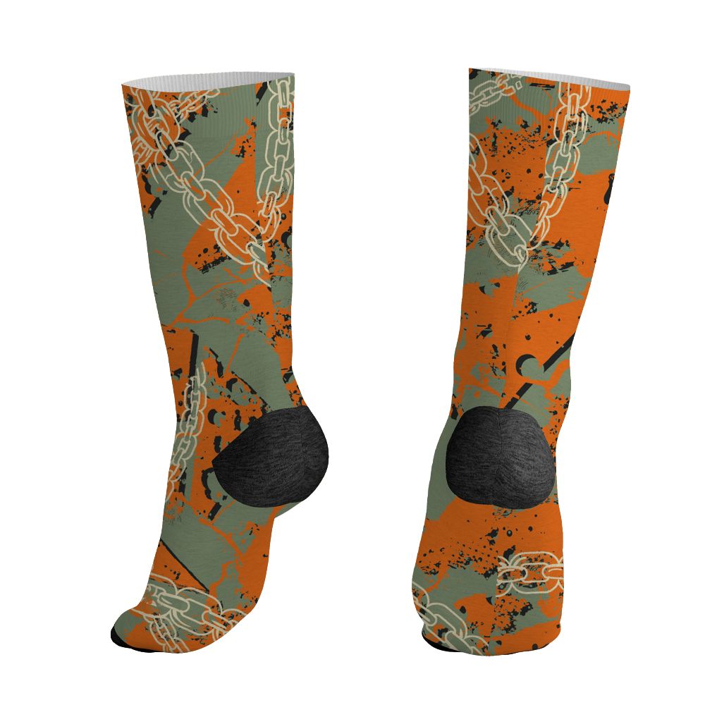 Undefeated-4s-NastyJamz-Socks-Match-BER-Break-Chain-All-Over-Print