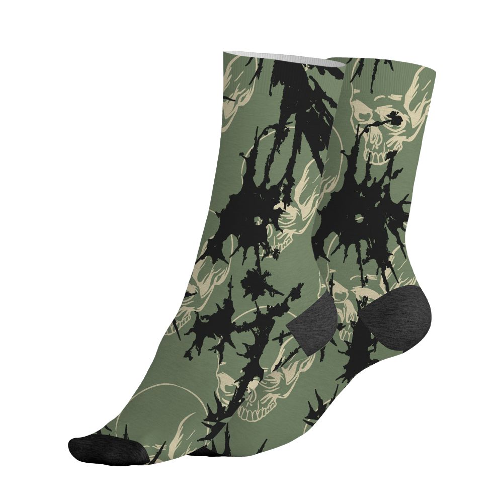 Undefeated-4s-NastyJamz-Socks-Match-Dirty-Love-Skull-All-Over-Print