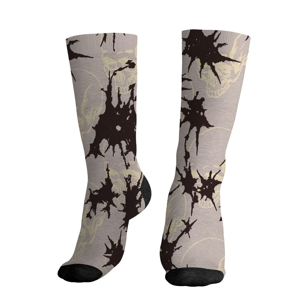 While-You-Were-Sleeping-4s-NastyJamz-Socks-Match-Dirty-Love-Skull-All-Over-Print