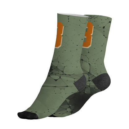 Undefeated-4s-NastyJamz-Socks-Match-23-Sneaker-All-Over-Print
