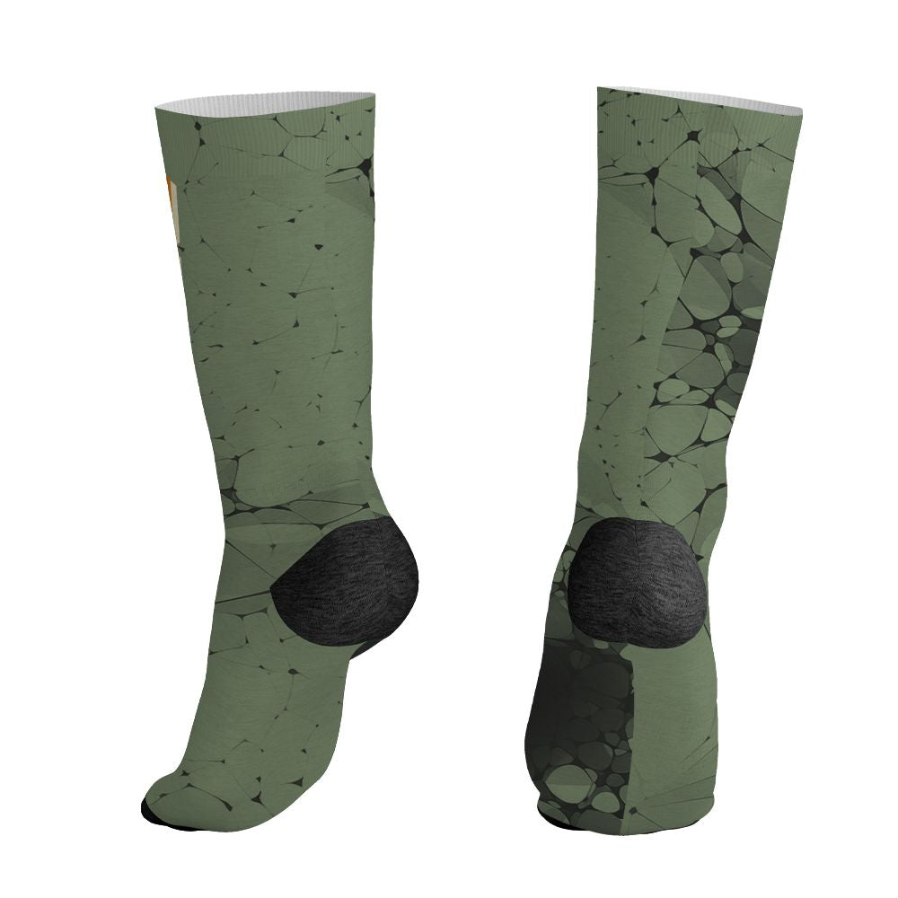 Undefeated-4s-NastyJamz-Socks-Match-23-Sneaker-All-Over-Print