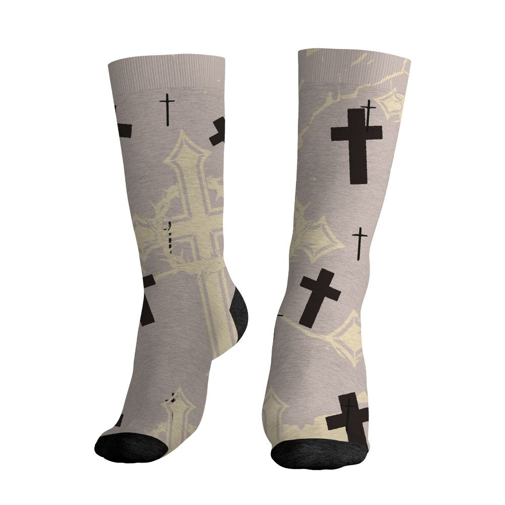 While-You-Were-Sleeping-4s-NastyJamz-Socks-Match-Child-Of-God-All-Over-Print