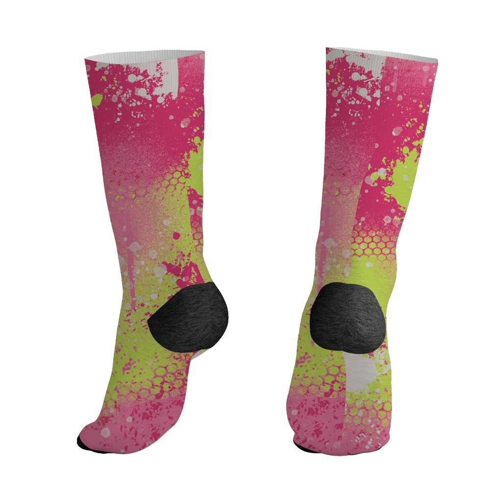 GF-7-Live-Wire-NastyJamz-Socks-Match-23-Painted-Graffiti