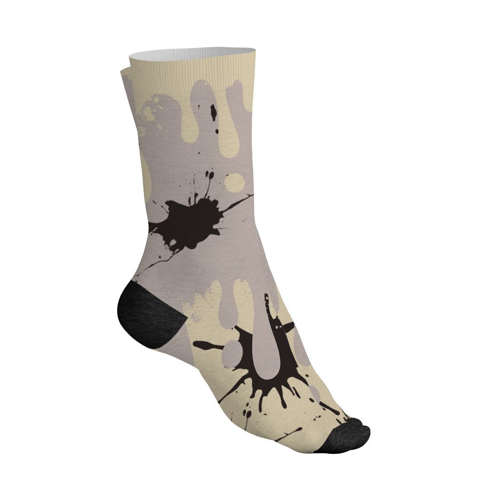 While-You-Were-Sleeping-4s-NastyJamz-Socks-Match-Become-Different-All-Over-Print