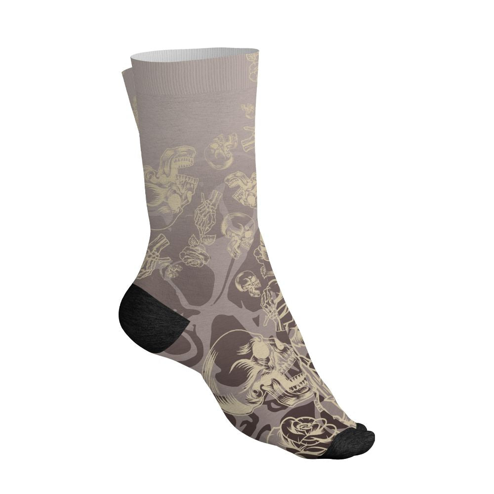 While-You-Were-Sleeping-4s-NastyJamz-Socks-Match-Skulls-Pattern-All-Over-Print