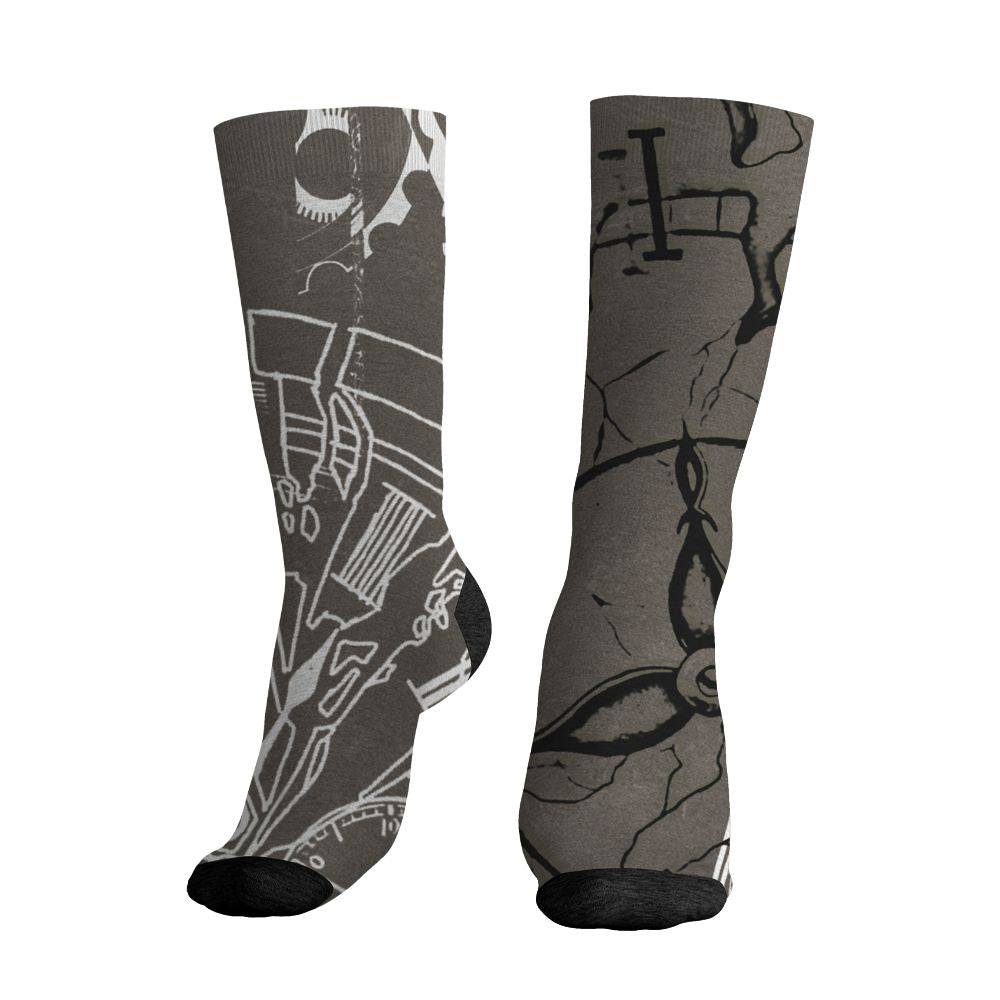 Cave-Stone-4s-NastyJamz-Socks-Match-Pattern-Broken-Time-All-Over-Print